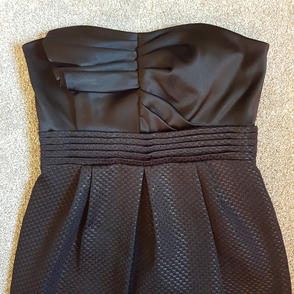 BCBG Size 6 Black Strapless Dress - Picture 3 of 8